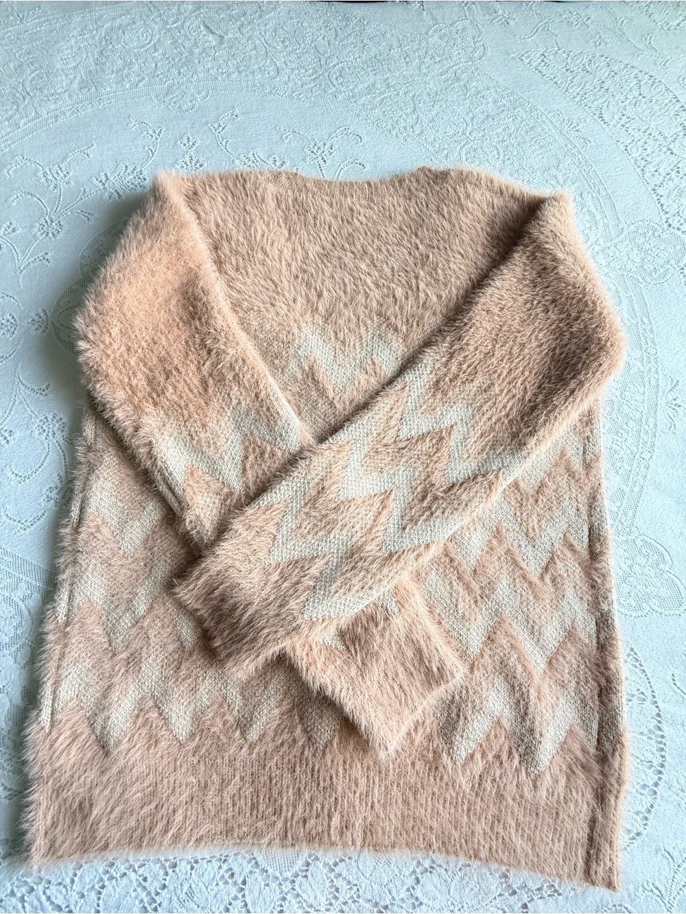 Hem & Thread Beige Fuzzy Chevron Knit Button Up Cardigan Sweater Large - Picture 13 of 13
